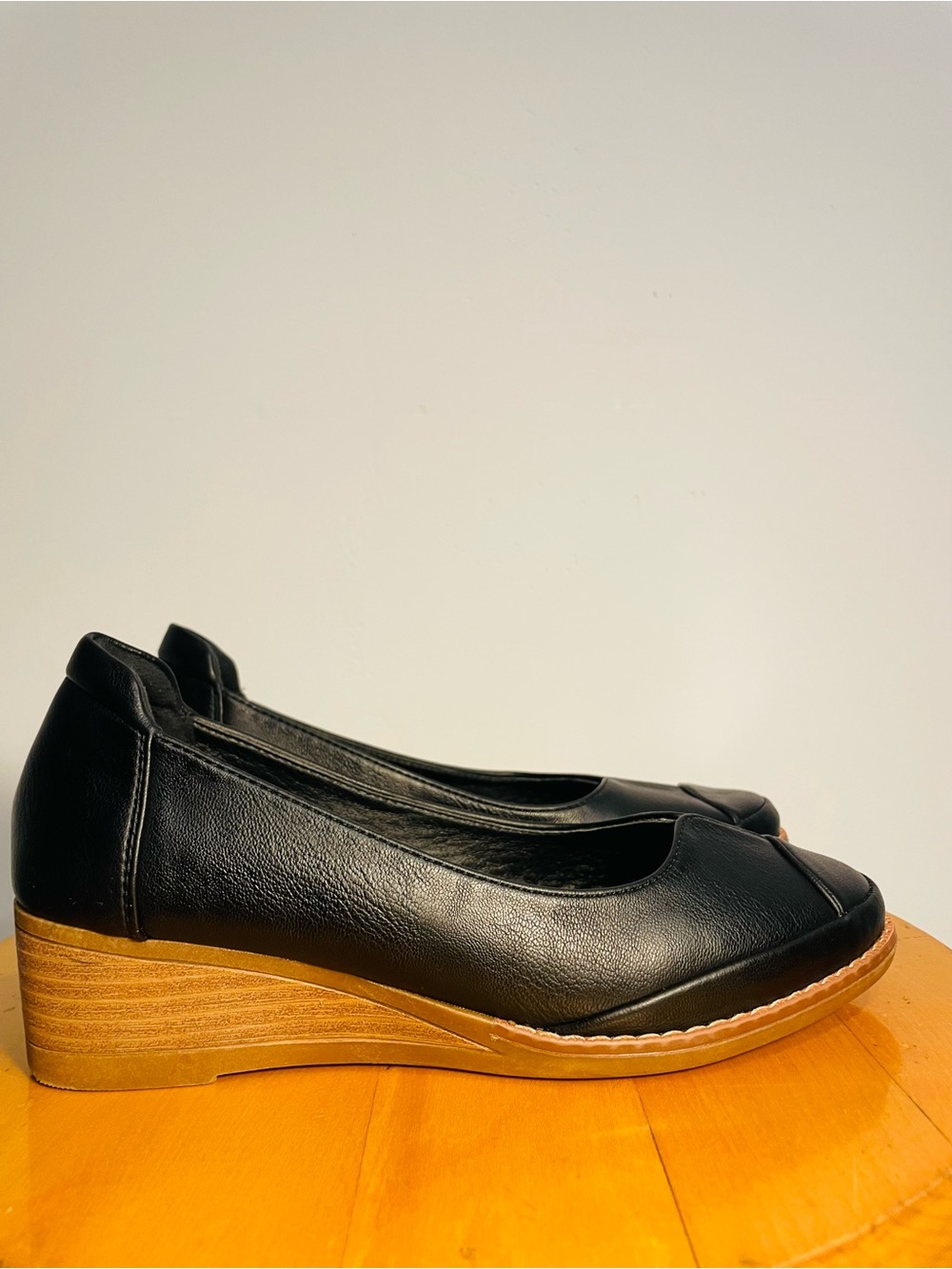 Alberto Black Leather Slip-On Loafers for Women